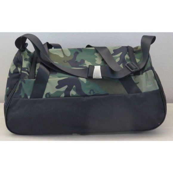 True Religion TR101809 Unisex Medium Camo Tulo Duffle Gym Bag $99 - Picture 11 of 12